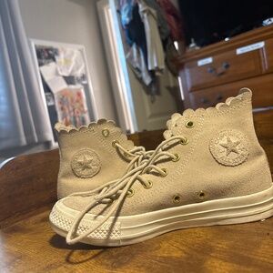 Converse high tops limited edition